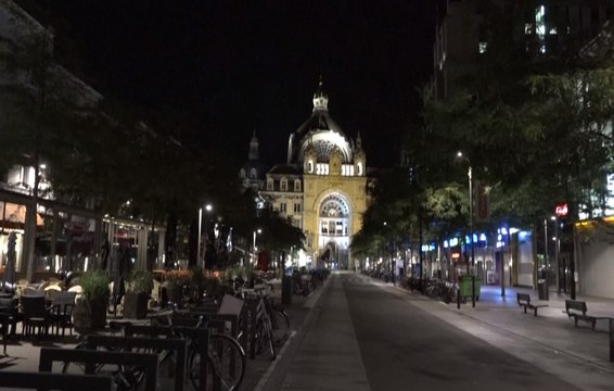Première nuit de couvre-feu à Anvers.