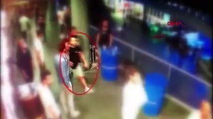 Beylikdüzünde gece kulübü önünde kavga; ateş açan kişi yakalandı