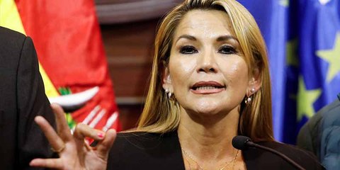 La presidenta de Bolivia 'revienta' el  fraudulento negocio Evo y la dictadura cubana: Menos de un tercio eran médicos