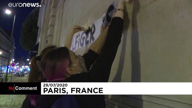 Marcas de moda acusadas de cumplicidade no genocídio dos uigures