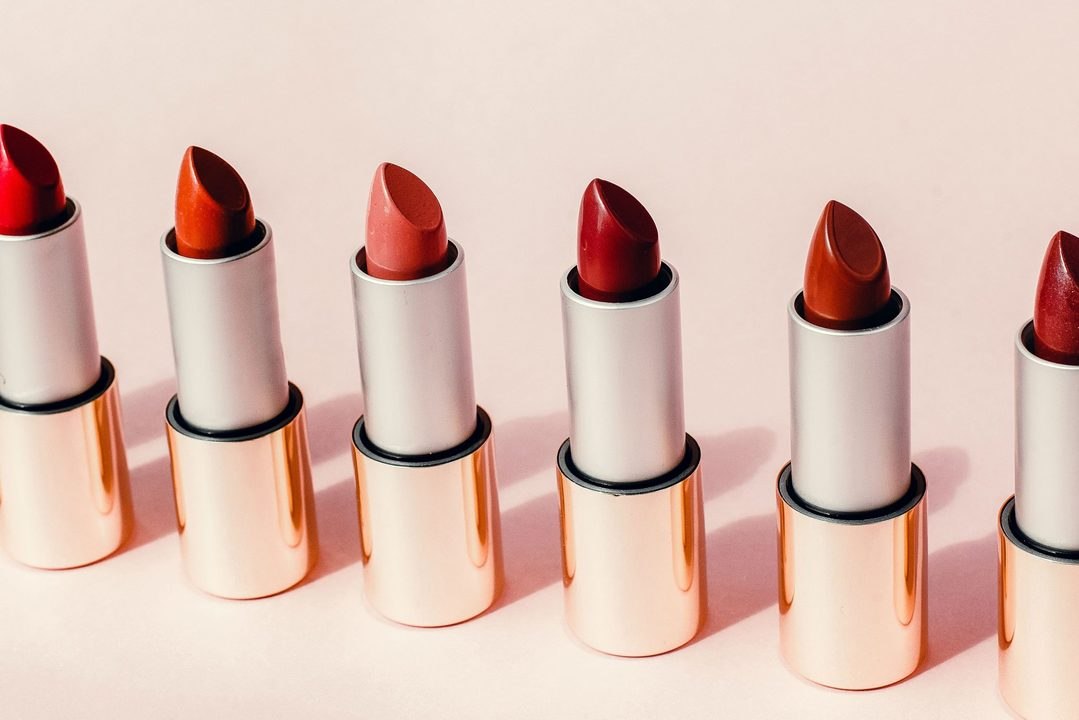 9 Long-Lasting Lipsticks That Won't Budge Under Your Mask
