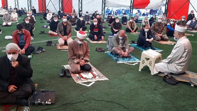 Kurban Bayramı namazı kılındı - ARDAHAN