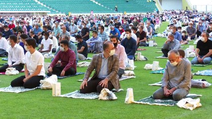 Çevre ve Şehircilik Bakanı Kurum vatandaşlarla bayramlaştı - KONYA