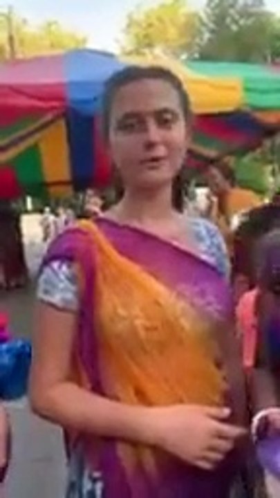 Jai Shree Krishna in Mathura Vrindavan|Gaura Mani Devi|People worshipping shri Krishna|Foreigners in Vrindavan