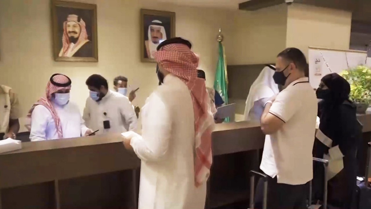 السعودية وإدارة الحج.. بين جوائح الأمراض وجوائح السياسة