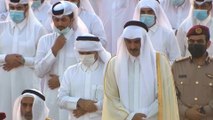 بعد تخفيف إجراءات كورونا.. آلاف المصلين يؤدون صلاة العيد في قطر