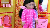Play American Girl Doll School Morning Routine Bathroom Toys!