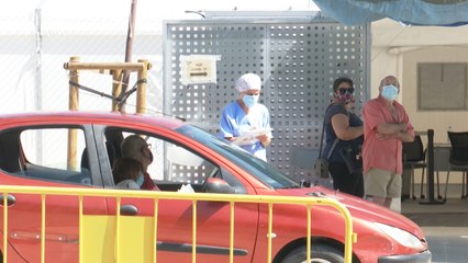 Realizan pruebas PCR en hospital de campaña de La Fe de València
