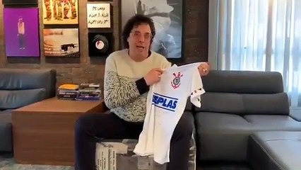 Repudian a Bolsonaro por burlarse de la democracia corinthiana