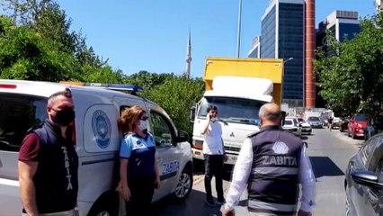 Maltepe'de kurban kesim alanlarında denetim yapıldı - İSTANBUL