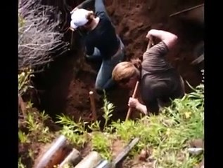 Bottle Hunters Of Hawaii #13 The Dangers Of Bottle Hunting!
