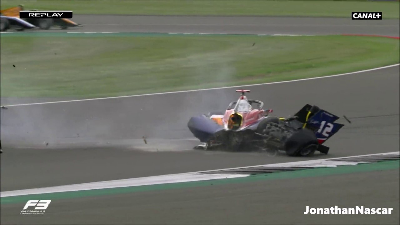 Big Crash Silverstone 2020 FIA F3