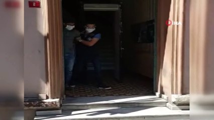 Beyoğlu'nda otomobil sürücüsünü bıçaklayan değnekçi yakalandı