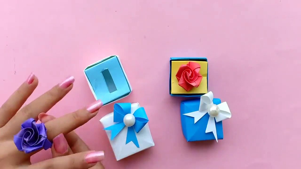 How to make beautiful Rose Ring -  How to make paper things -DIY paper rose ring - Paper craft ideas[via torchbrowser.com]
