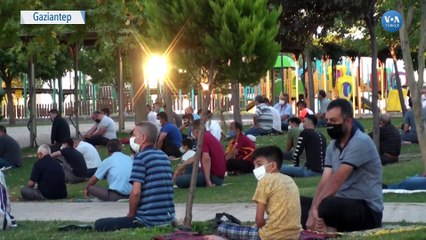 Gaziantep'te Normallesme Sürecinde İlk Bayram Namazı