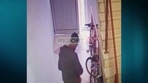 Pamjet nga Kamera sigurisë në Tiranë, i riu pret me darë xheniere kabullin dhe vjedh biçikletën