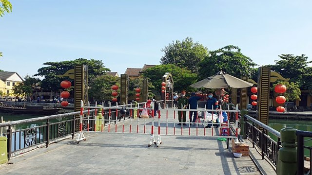 Hội An phong tỏa khu phố cổ để phòng chống dịch Covid-19 | VTC