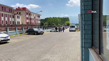 Ayrılmak isteyen sevgilisini öldürmeye çalışan şahıs yakalandı