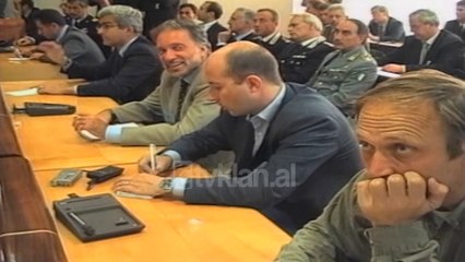 Vizita e kryeministri italian Xhuliano Amato ne Shqiperi - (28 Korrik 2000)