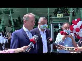 Report TV -Polakët nuk 'tradhtojnë' Shqipërinë, vijnë me charter 650 turistë