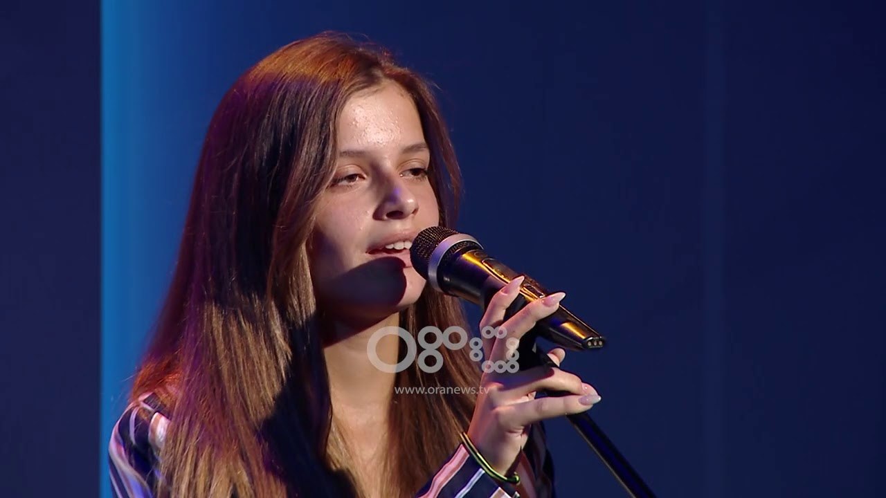 La Vie En Rose - Edith Piaf ( Cover by Blerta Dodaj )