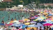 Turizm merkezi Çeşme bayramı 'dolu dolu' geçiriyor - İZMİR