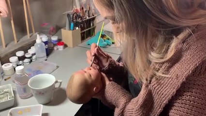 Bebés casi reales: Son usados en terapias o como juguetes