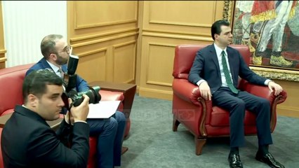 Top News - Takim tjetër Meta-Basha/ ‘Çdo ndryshim në Këshillin Politik’