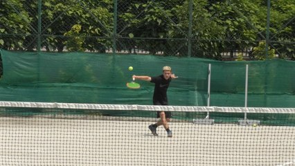 Tenisti Baton Haxhiu kampion i Kosovës në kategorinë U14-Lajme