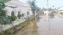 Bihar: Flood situation worsens, water enters in MP's house