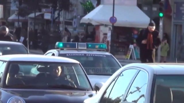 Top News - 16 vjeçarja Shqiptare/ Greqi, del autopsia pas vrasjes