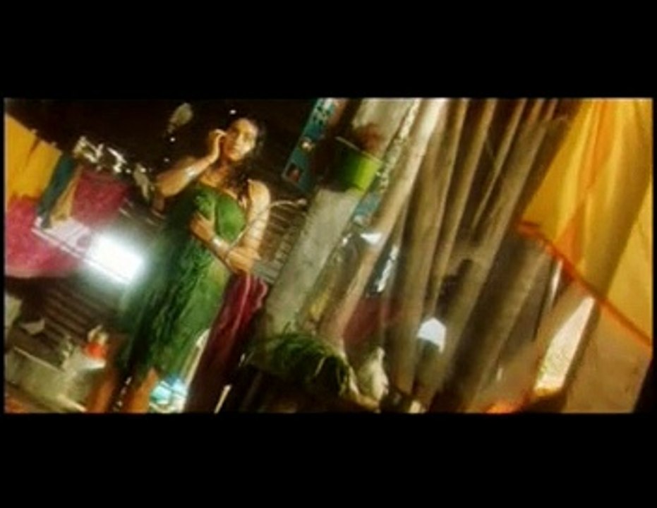 NAMITHA HOT SCENE FROM MOVIE