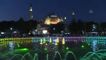 Ayasofya-i Kebir Cami-i Şerifi'nde ziyaretçi yoğunluğu devam ediyor - İSTANBUL