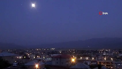 Yüksekova'da dolunay kendine hayran bıraktı