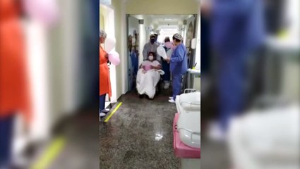 Covid-19: Duas pacientes do Hospital de Retaguarda recebem alta da UTI