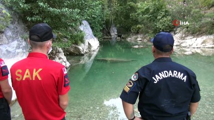 Yüzmek için kanyona giren genç hayatını kaybetti