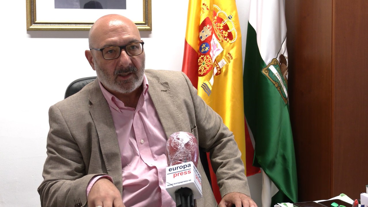 La ultra derecha pide a Junta de Andalucía que "tome decisiones" y deje su estado de "shock"