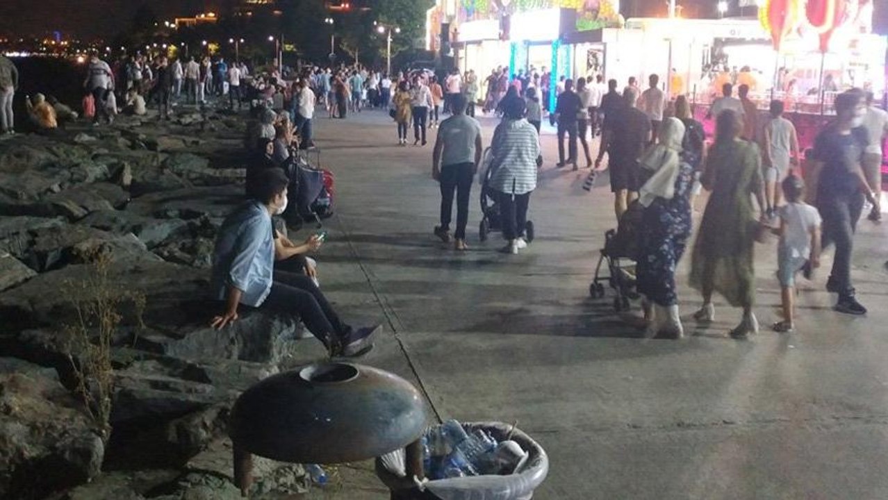Florya-Yeşilköy sahil hattında endişelendiren görüntüler