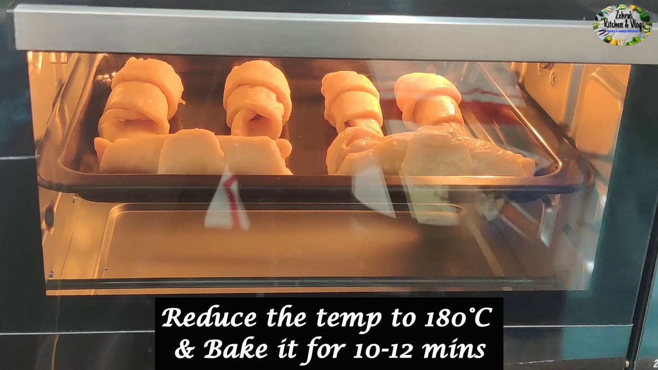 Chocolate Croissant Recipe with & without Oven at home | Eggless Croissant Recipe | Easy & Quick