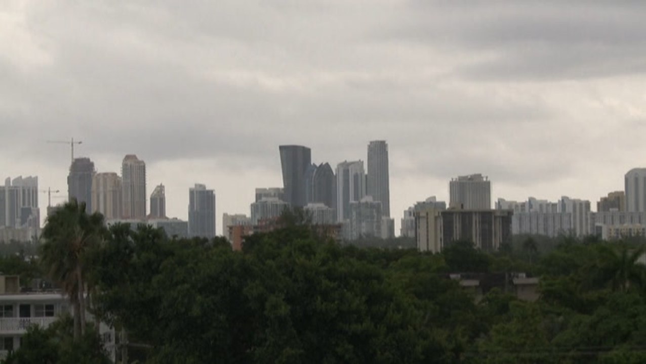 Timelapse shows storms rolling through South Florida