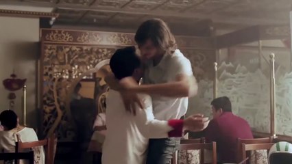 Publicidad AXE Signature - Tommy - Abrazador serial