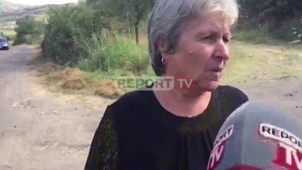 Vrasja me thikë në Patos, arrestohet i vëllai i viktimës, plagosi nënën e autorit, flasin fqinjët