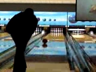 ma première fois au bowling (et ça se voit!)
