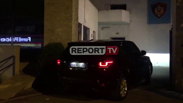 Report TV -Vrasja e 39-vjeçarit, Ardi Veliu mbërrin në komisariatin e Elbasanit