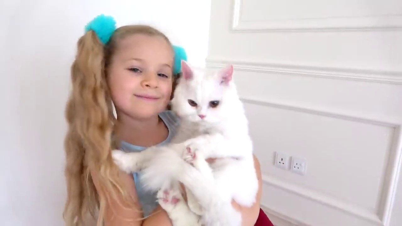 The Three Little Kittens song for kids by Diana