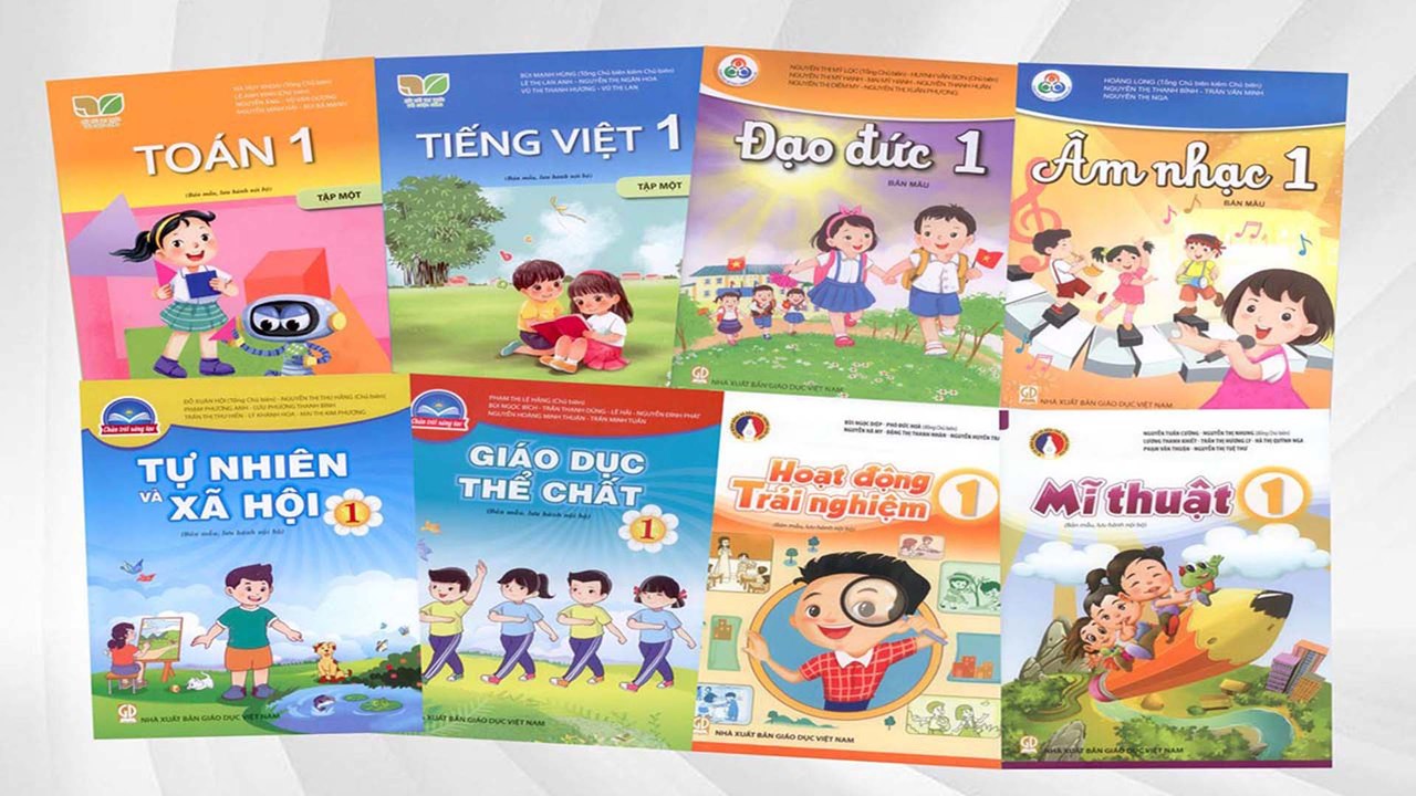 SGK lớp 1 mới đã ''tới tay'' phụ huynh, học sinh | VTC