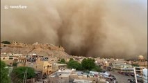 Massive dust storm slowly engulfs western Indian city
