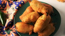 These Jalapeńo Popper Corn Dogs Are An Amazing Party Food
