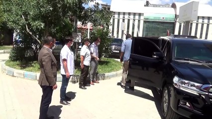 Yüksekova'da uçuruma yuvarlanan araçta ölenlerin sayısı 6 oldu - Vali Akbıyık'ın açıklaması - HAKKARİ