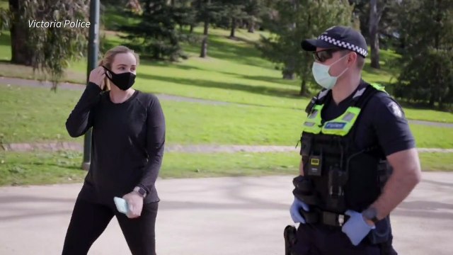 Melbourne vai fechar lojas não essenciais